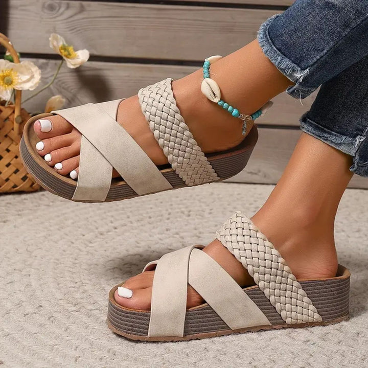 Amelia | Orthopädische Leder-Sandalen mit Riemen