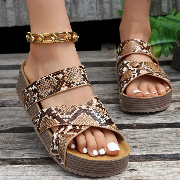 Amelia | Orthopädische Leder-Sandalen mit Riemen