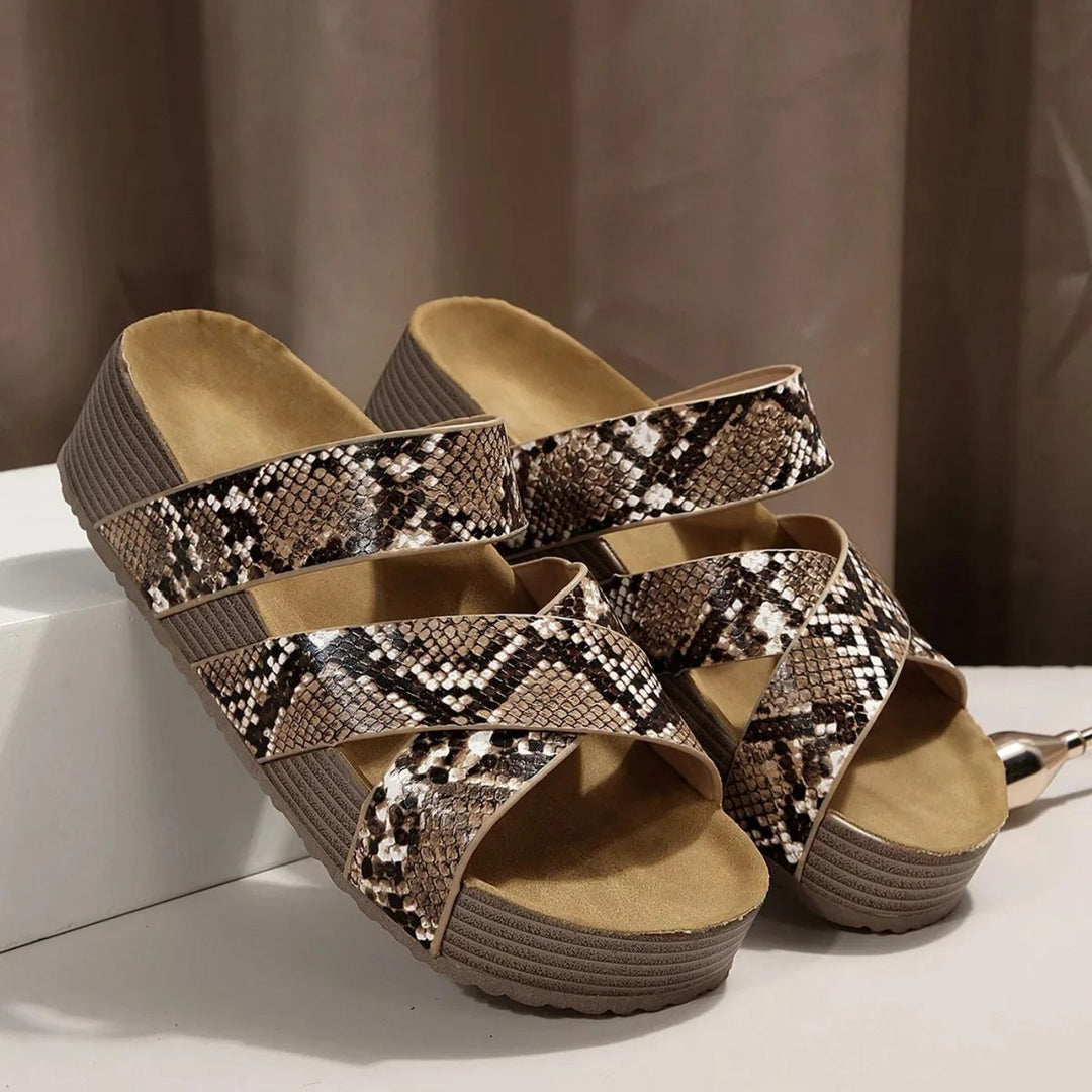Amelia | Orthopädische Leder-Sandalen mit Riemen