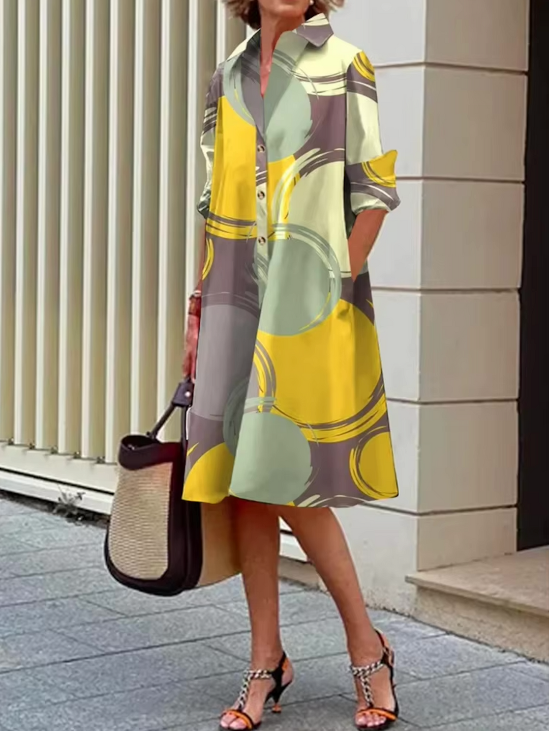 Celeste™ | Stilvolles blaues geometrisches Streifen-Midi-Kleid
