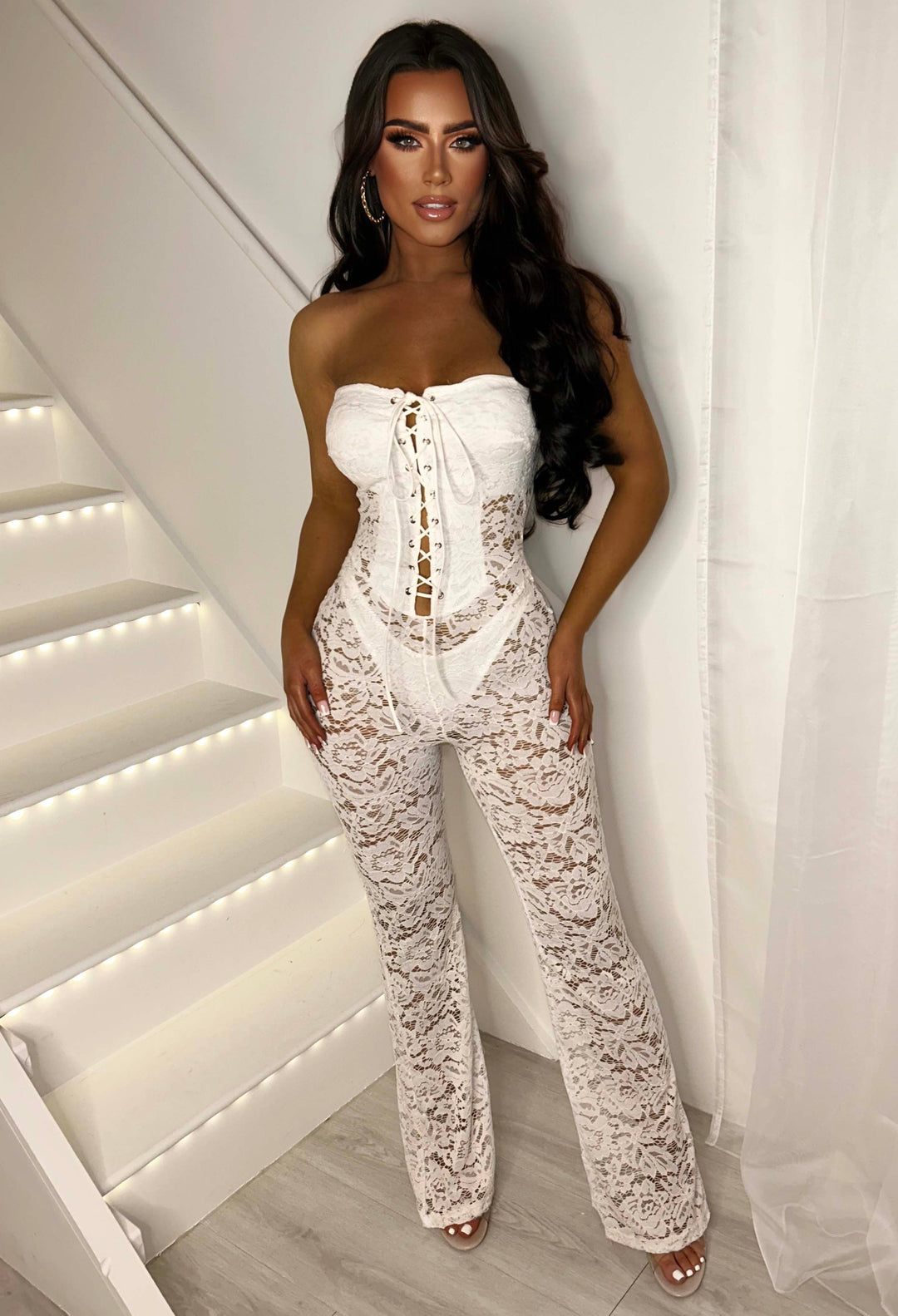 Vezira™ | Tara Spitzen-Jumpsuit